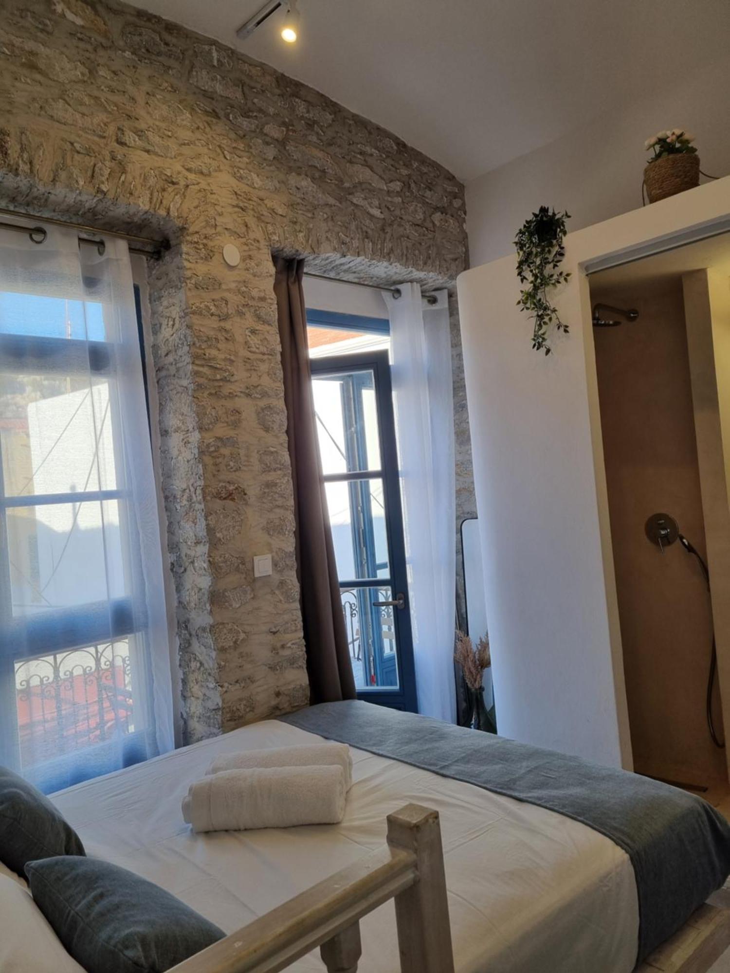 Little Gem Symi Boutique Studio Экстерьер фото